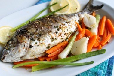 Дорадо на пару с овощами